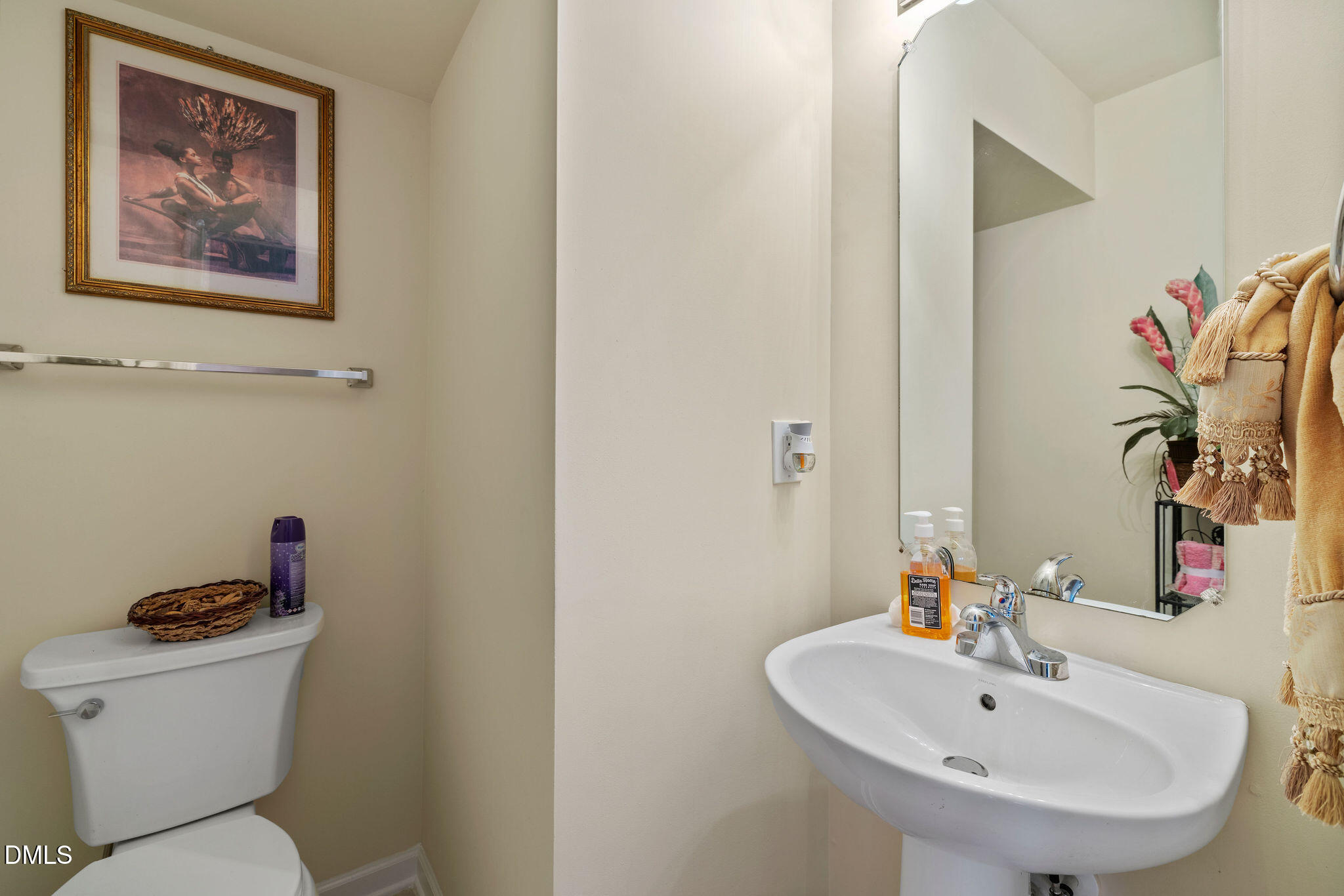 504 Thistlegate Trail Raleigh, NC 27610 - Photo 25 of 37 5T5A6257