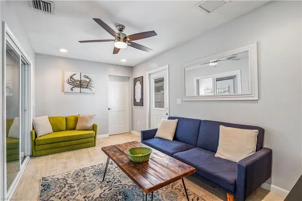 $9,000 | 791 94th Avenue North, Naples, FL 34108