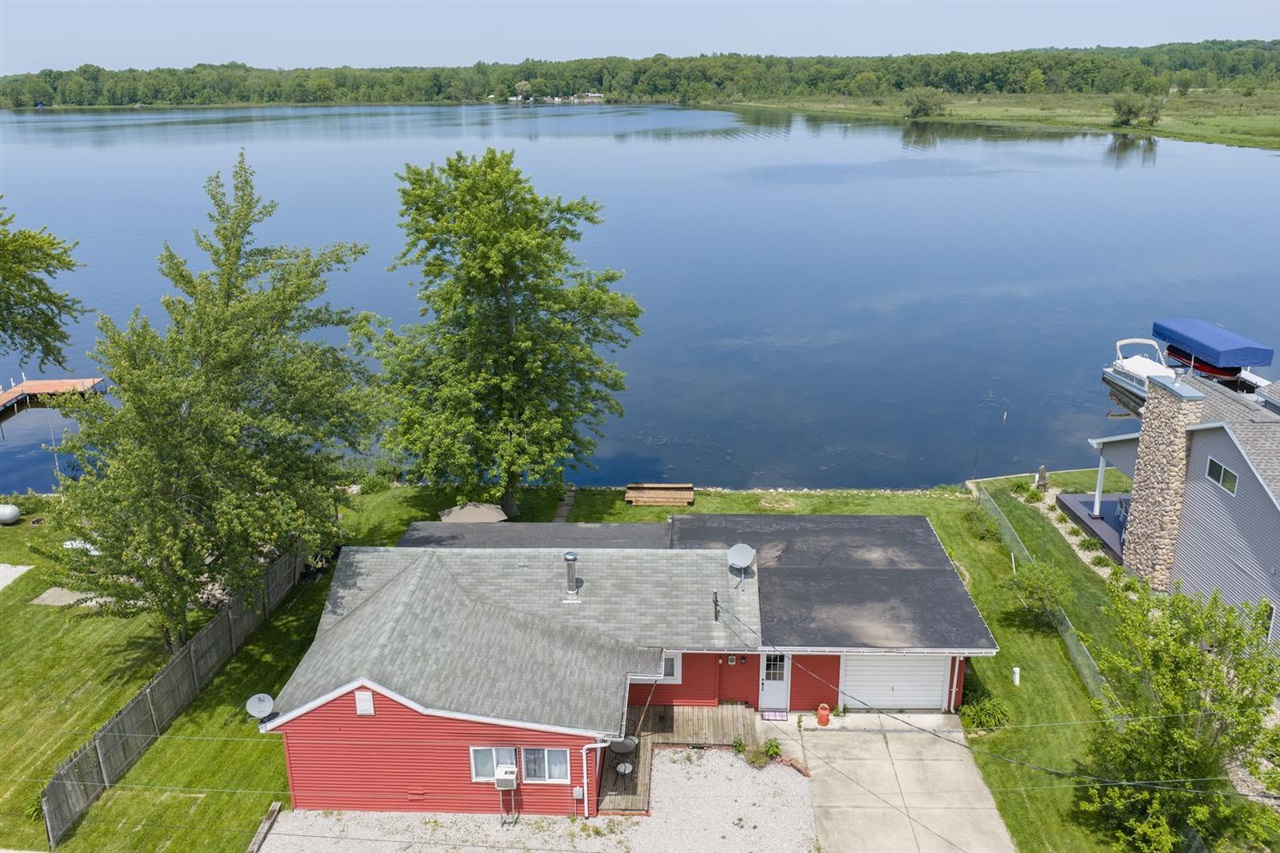 68258 Cassopolis Road Edwardsburg, MI 49112 - Photo 4 of 33