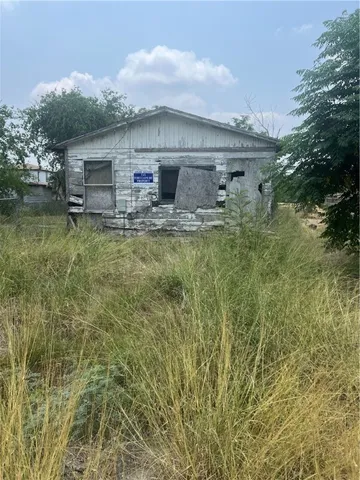 $15,500 | 938 Indiana Street, Robstown, TX 78380