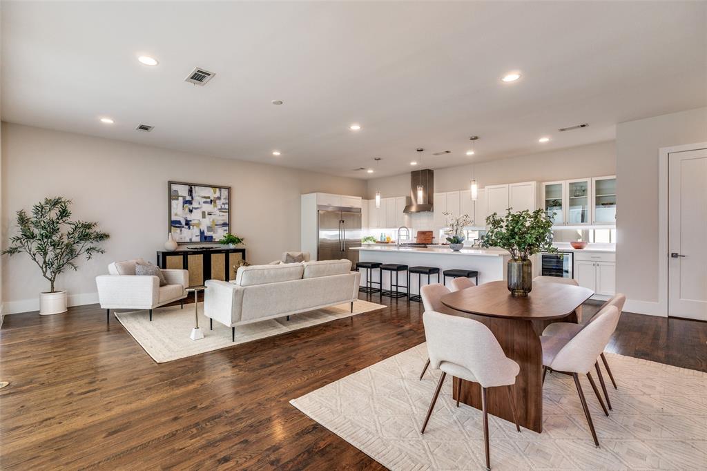 1419 Hubert Street Dallas, TX 75206 - Photo 5 of 29