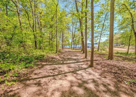 $800,000 | 7 Old Oak Trail, Hartwell, GA 30643