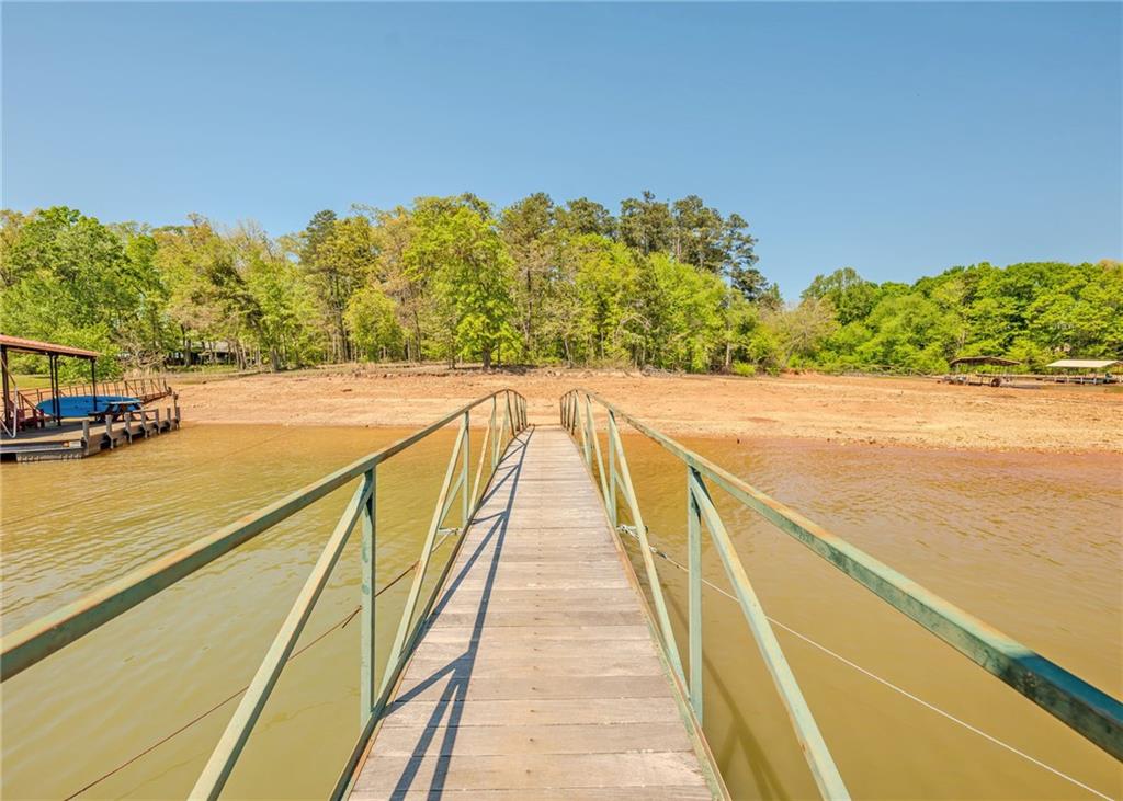 7 Old Oak Trail Hartwell, GA 30643 - Photo 58 of 59 a view of an ocean and beach