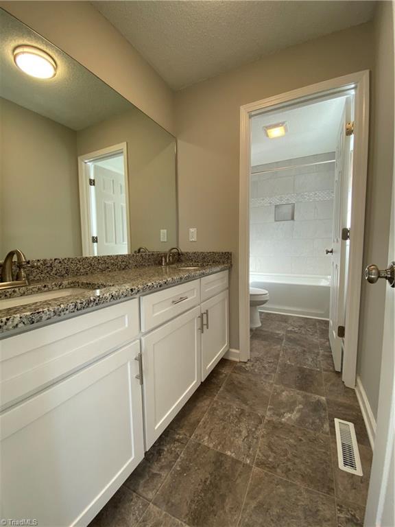 131 McCoy Road Reidsville, NC 27320 - Photo 11 of 16 Gallery Image 11