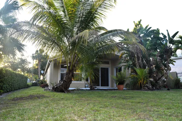 $3,450 | 6166 Cotton Rose Lane, Lake Worth, FL 33467