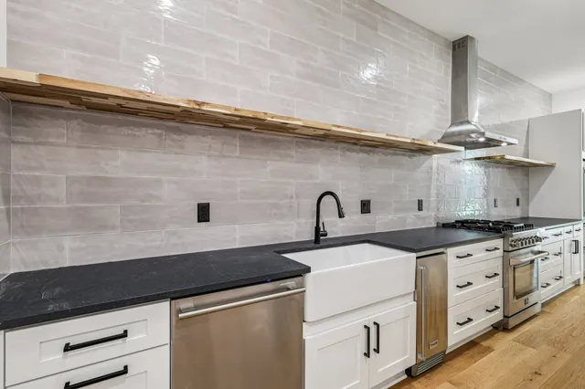 $6,725,000 | 5205 Williamsburg Road, Brentwood, TN 37027