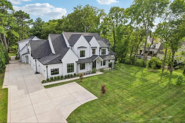 $6,725,000 | 5205 Williamsburg Road, Brentwood, TN 37027