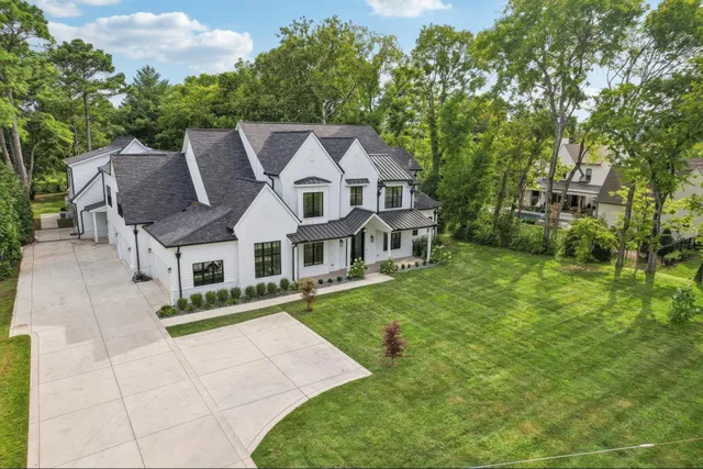 $6,725,000 | 5205 Williamsburg Road, Brentwood, TN 37027