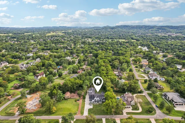 $6,725,000 | 5205 Williamsburg Road, Brentwood, TN 37027