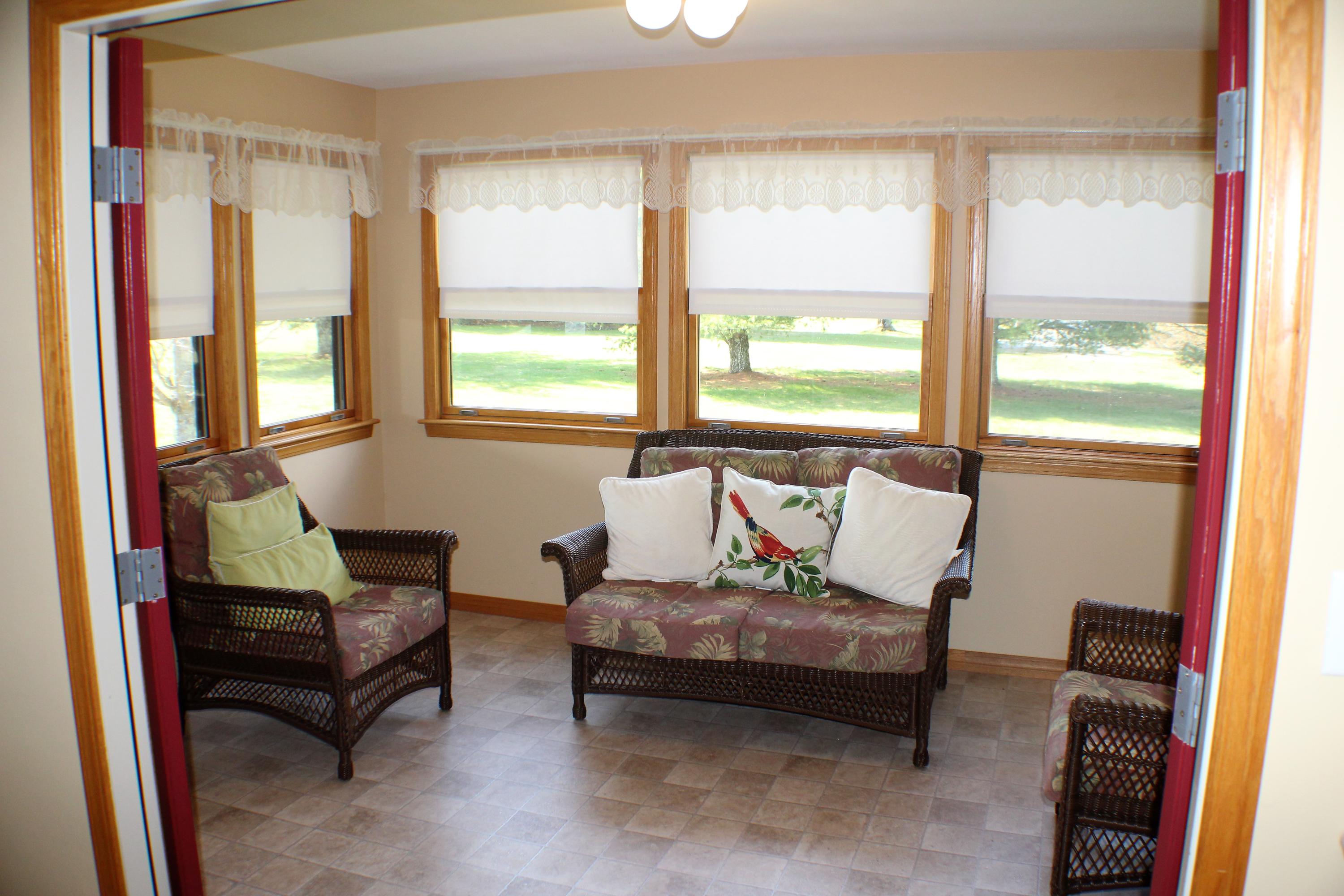 853 Back Draft Road Green Bank, WV 24944 - Photo 4 of 97 Gallery Image 4