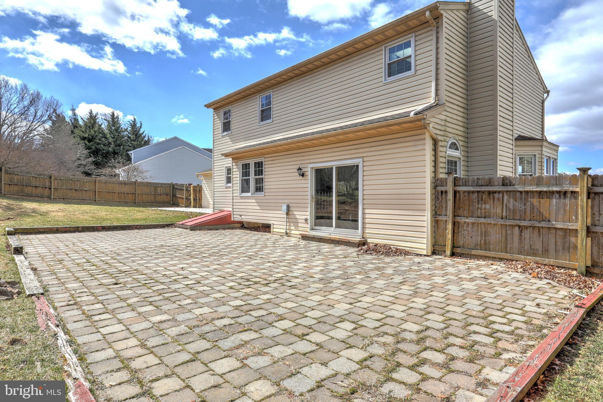4 Magnolia Lane Hanover, PA 17331 - Photo 6 of 32 Gallery Image 6