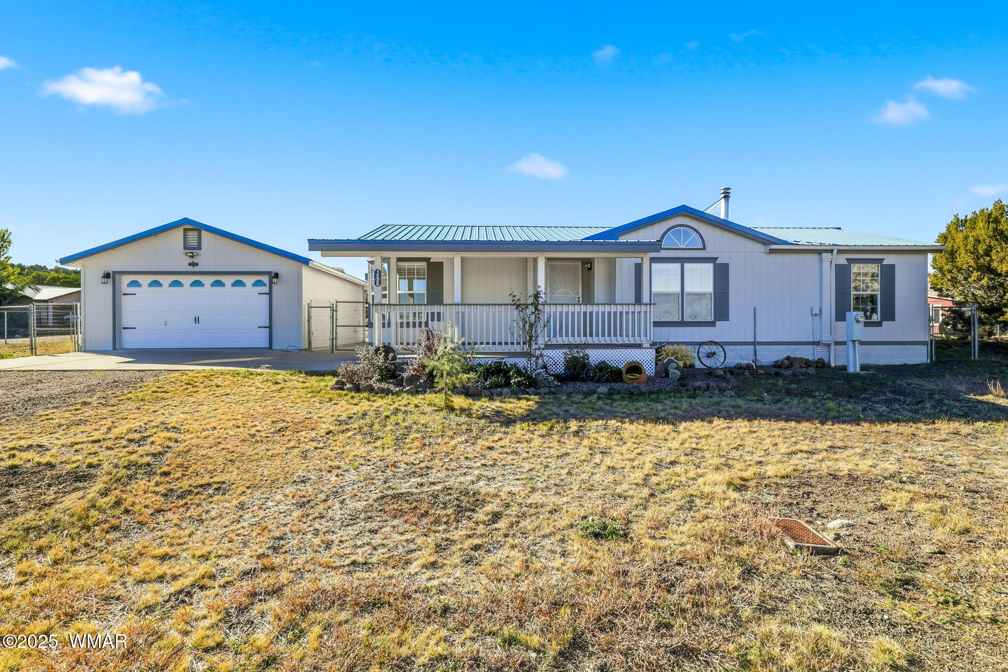 1535 Cheetah Way Eagar, AZ 85925 - Photo 2 of 34 Front View