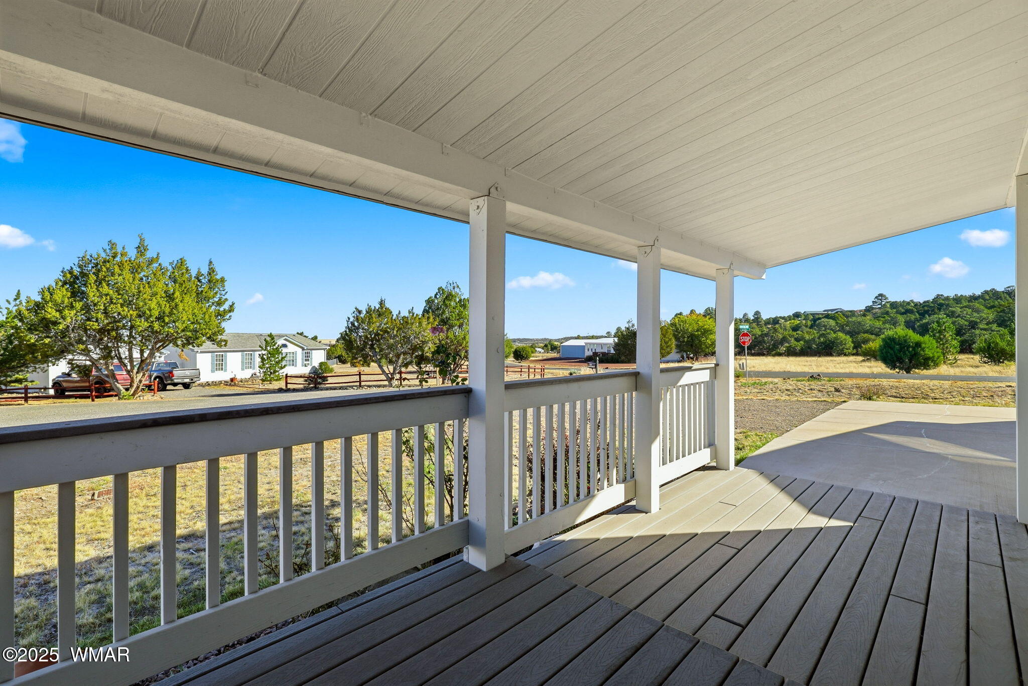 1535 Cheetah Way Eagar, AZ 85925 - Photo 3 of 34 Front Deck