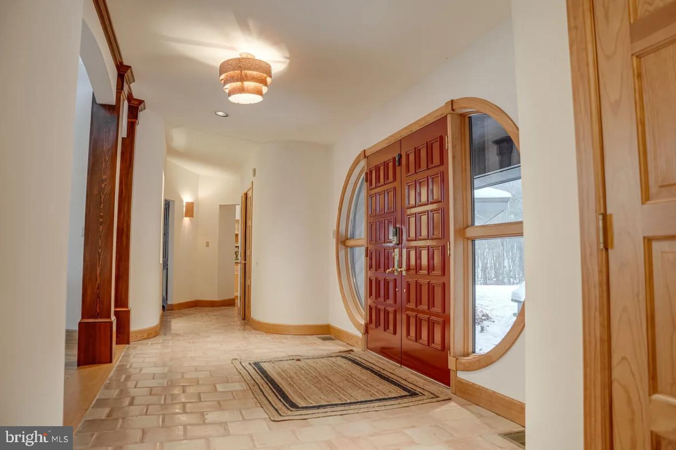 349 Lucas Road Warfordsburg, PA 17267 - Photo 8 of 59 Foyer