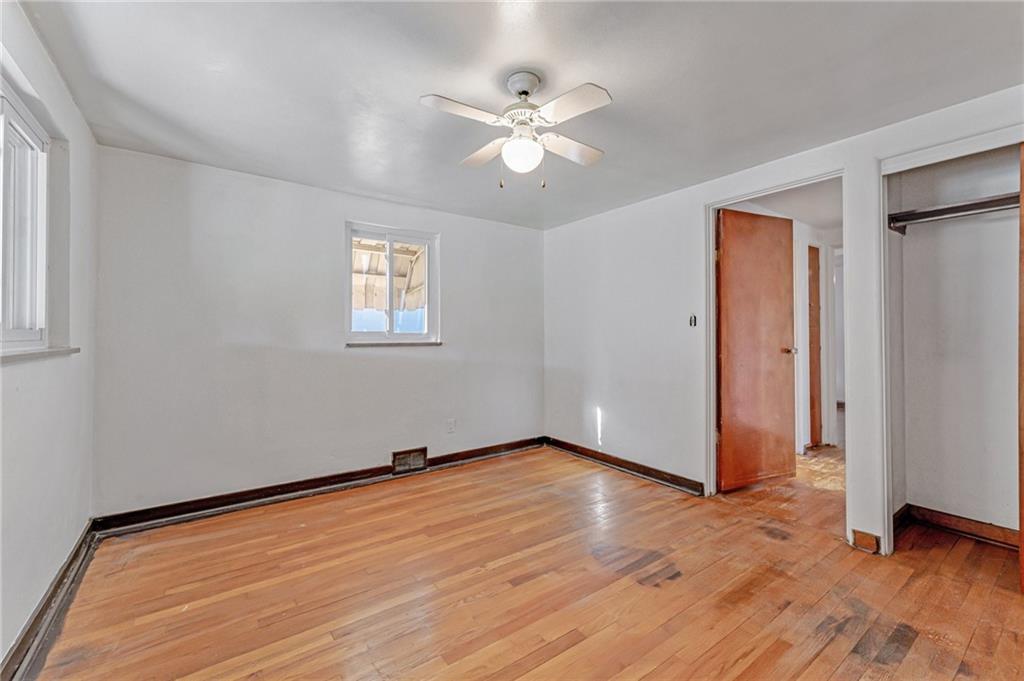 4292 Glen Lytle Road Pittsburgh, PA 15217 - Photo 21 of 25 Gallery Image 21