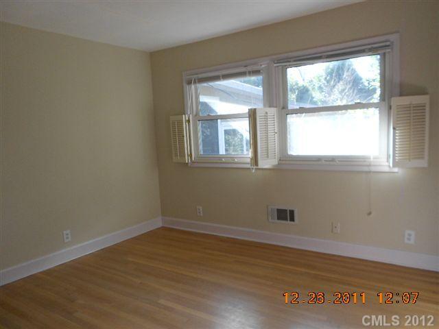4312 Sharon View Road Charlotte, NC 28226 - Photo 5 of 10 Gallery Image 5