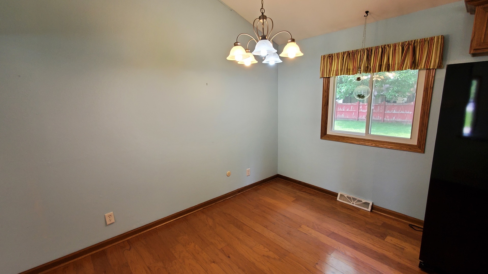 430 West Cermak Road Braidwood, IL 60408 - Photo 5 of 21