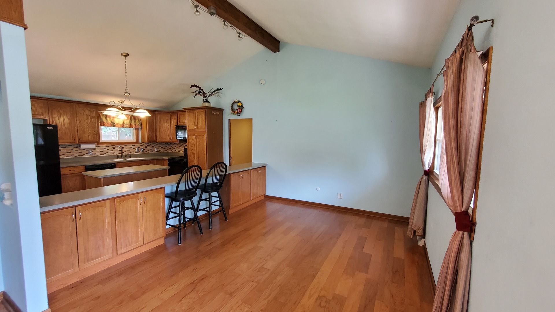 430 West Cermak Road Braidwood, IL 60408 - Photo 6 of 21