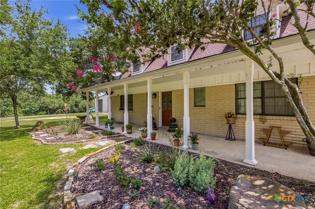 234 Maguey Road Victoria, TX 77905 - Photo 3 of 48