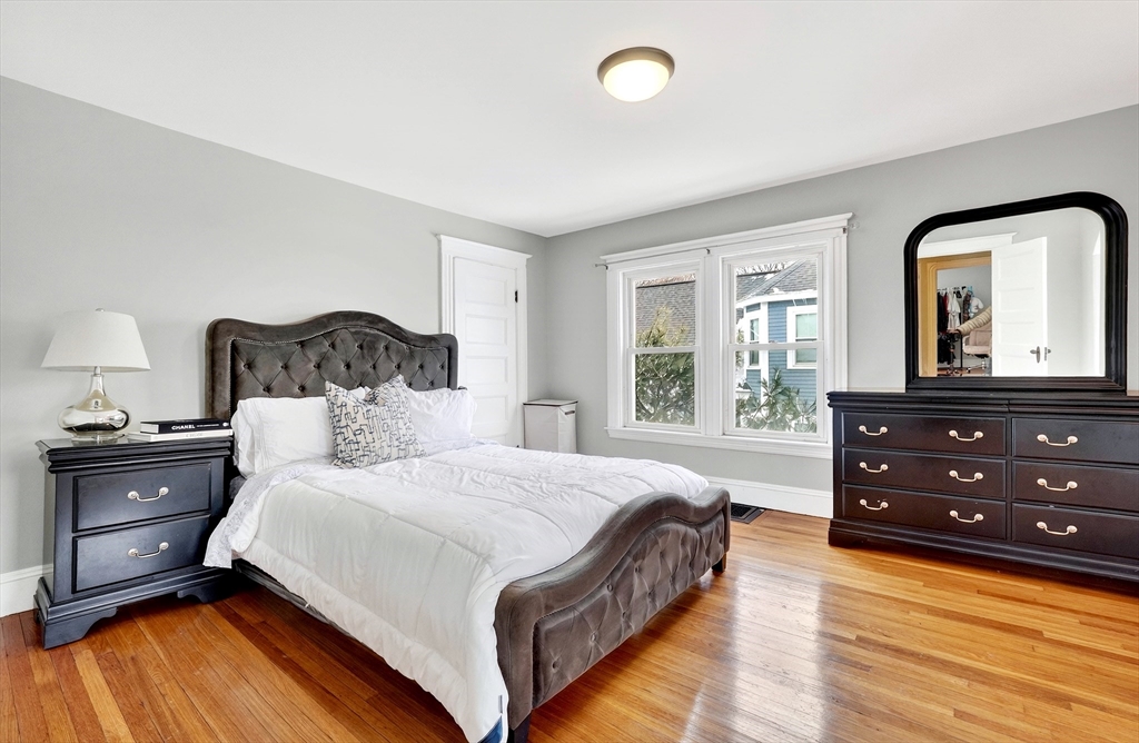 48 Malvern Street, Unit 2 Melrose, MA 02176 - Photo 26 of 36