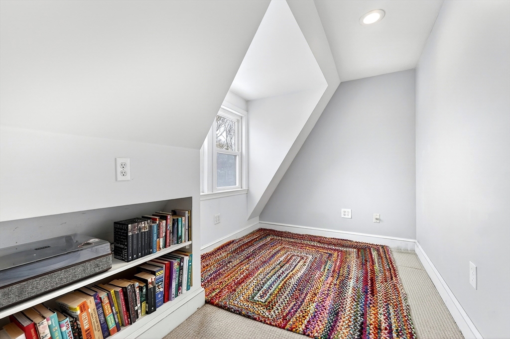 48 Malvern Street, Unit 2 Melrose, MA 02176 - Photo 28 of 36