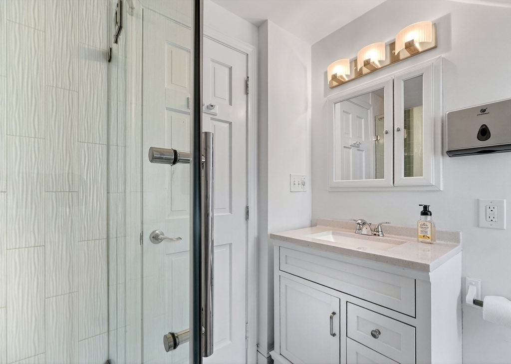 48 Malvern Street, Unit 2 Melrose, MA 02176 - Photo 31 of 36