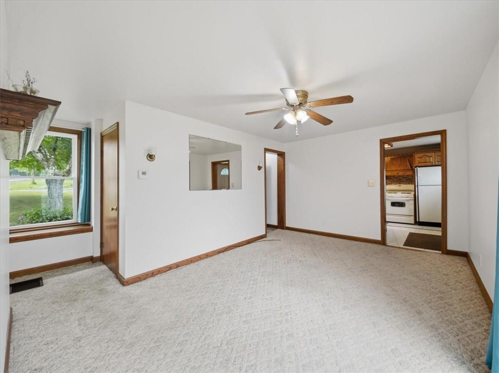 106 Savannah Gardner Road New Castle, PA 16101 - Photo 7 of 26