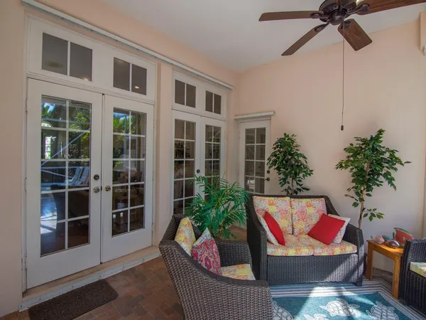 $10,000 | 2225 Seaside Street, Vero Beach, FL 32963