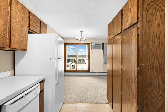 $119,900 | 4350 Trenton Lane North, Unit 309, Plymouth, MN 55442