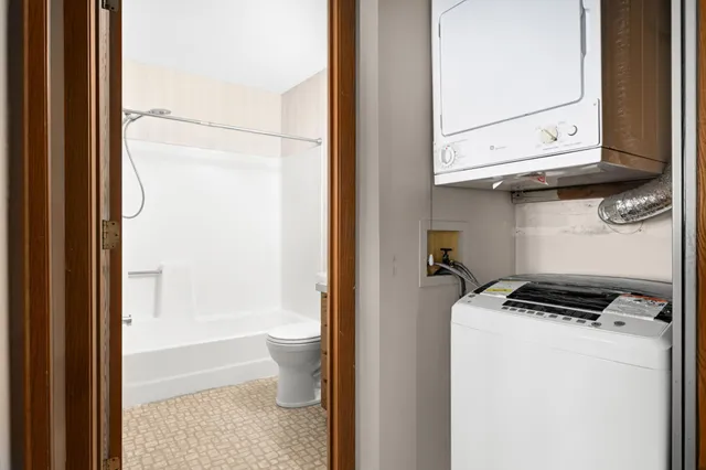 $119,900 | 4350 Trenton Lane North, Unit 309, Plymouth, MN 55442