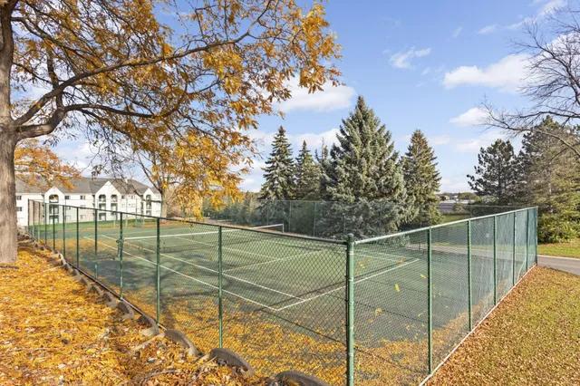 $119,900 | 4350 Trenton Lane North, Unit 309, Plymouth, MN 55442