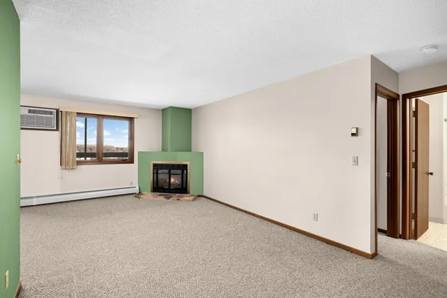 $119,900 | 4350 Trenton Lane North, Unit 309, Plymouth, MN 55442