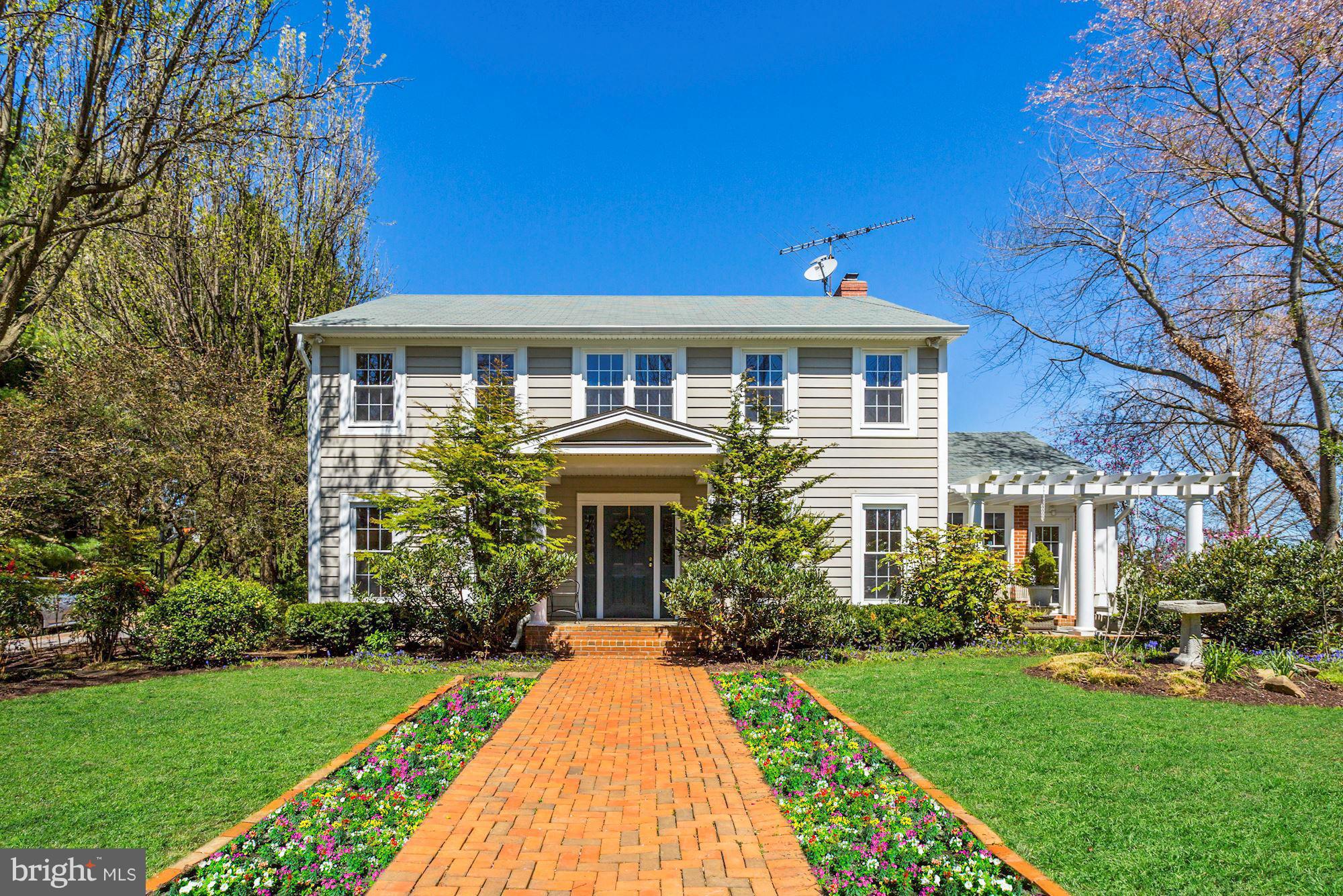 16525 Comus Road Dickerson, MD 20842 - Photo 1 of 30 Exterior (Front)
