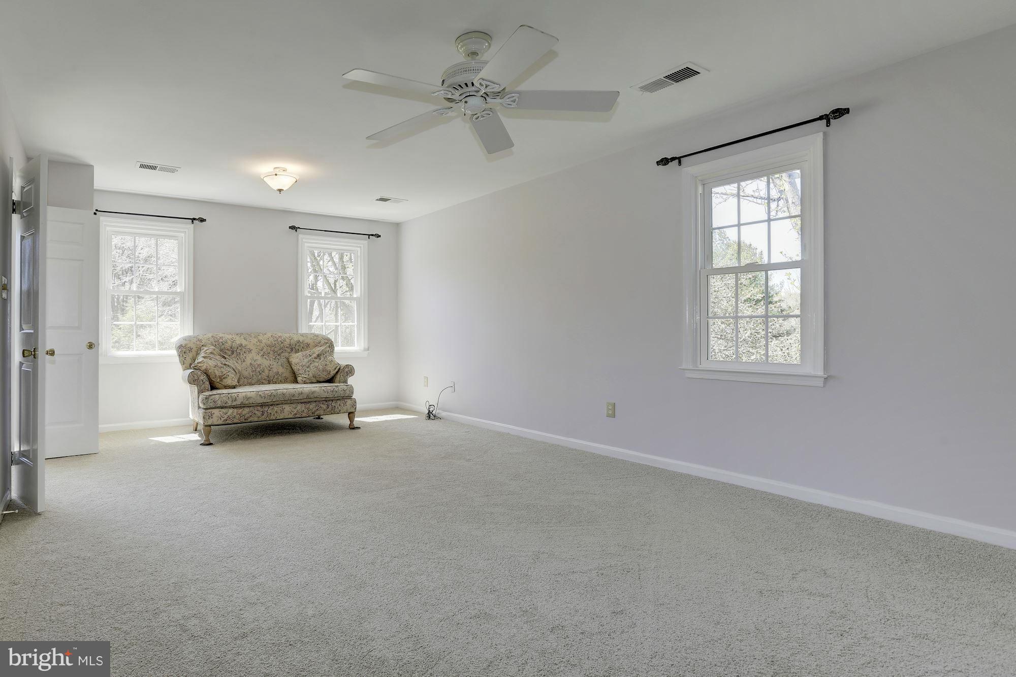 16525 Comus Road Dickerson, MD 20842 - Photo 17 of 30 Bedroom (Master)
