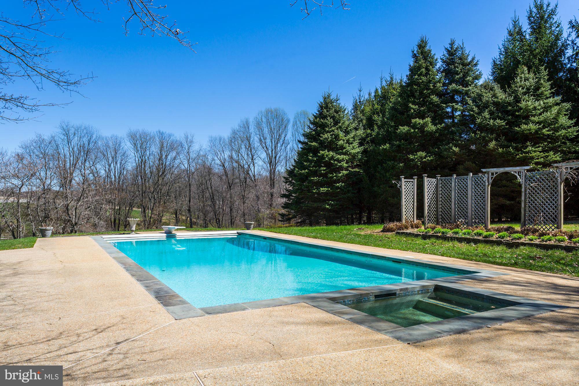 16525 Comus Road Dickerson, MD 20842 - Photo 28 of 30 Exterior (Rear)
