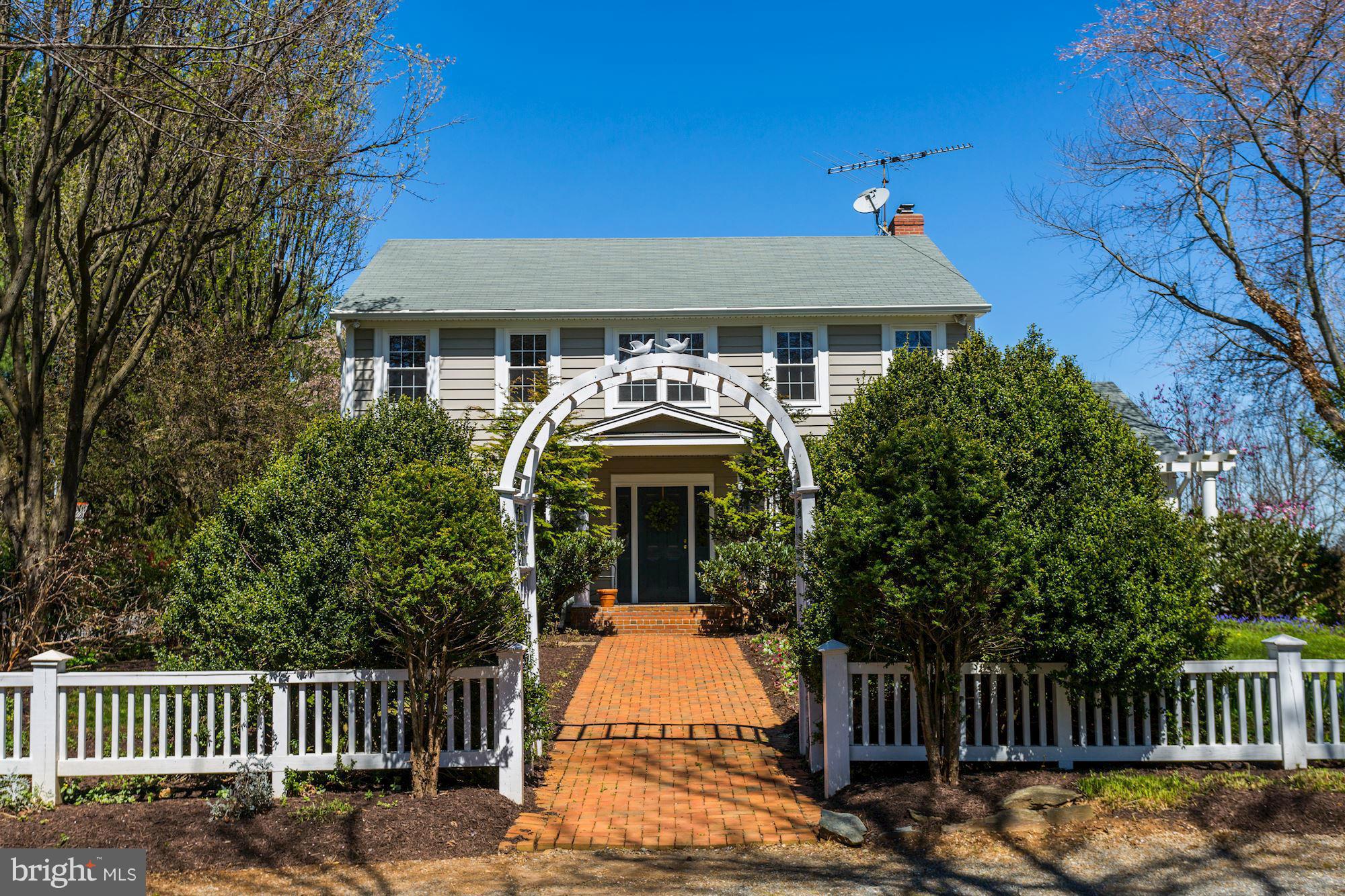 16525 Comus Road Dickerson, MD 20842 - Photo 5 of 30 Exterior (Front)