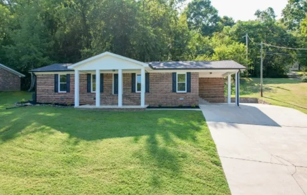$289,900 | 132 Hillwood Drive, Carthage, TN 37030