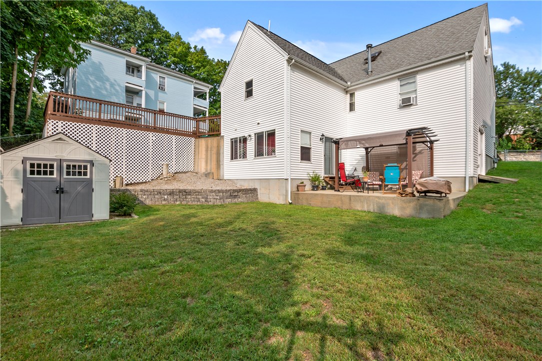 630 Fairmount Street Woonsocket, RI 02895 - Photo 8 of 34 Gallery Image 8