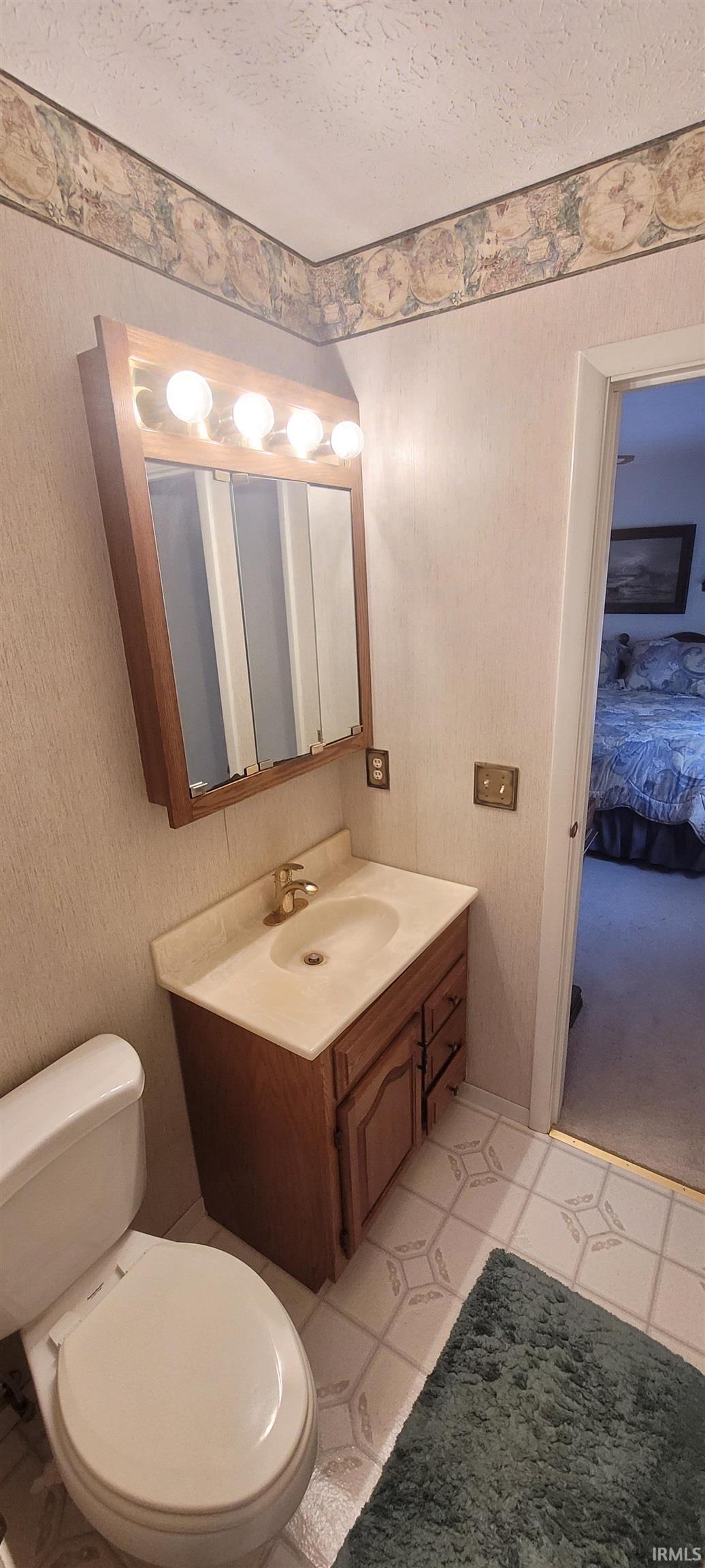 50888 Mayflower Road South Bend, IN 46628 - Photo 8 of 17