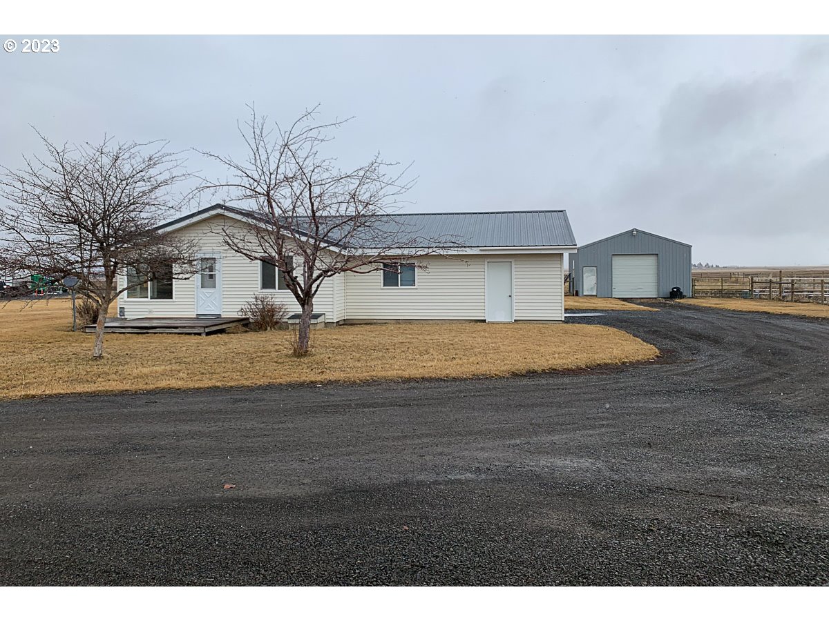 80229 Countryside Road Joseph, OR 97846 - Photo 2 of 32 Gallery Image 2
