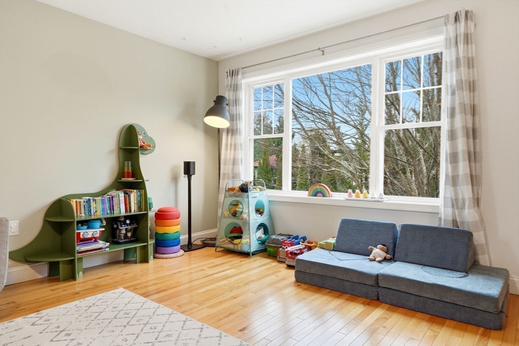30 Webster Street, Unit 3 Needham, MA 02494 - Photo 15 of 38