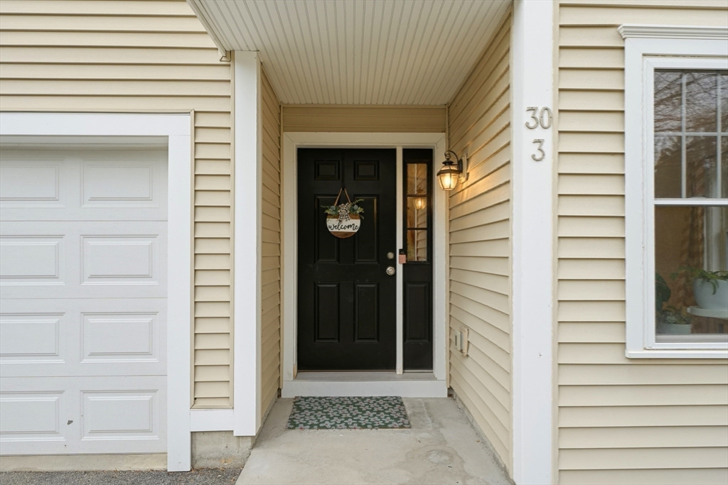 30 Webster Street, Unit 3 Needham, MA 02494 - Photo 8 of 38