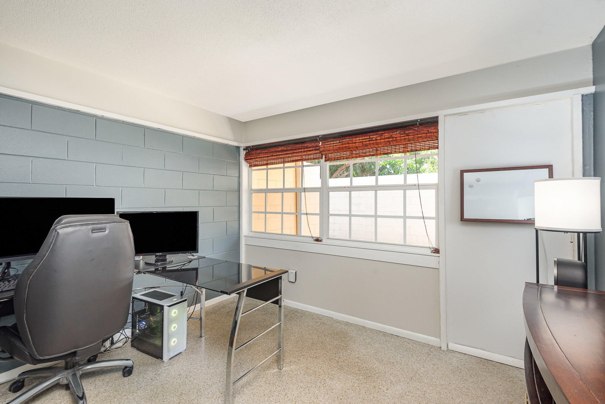 941 Levitt Parkway Rockledge, FL 32955 - Photo 17 of 33 a workspace with furniture and a window