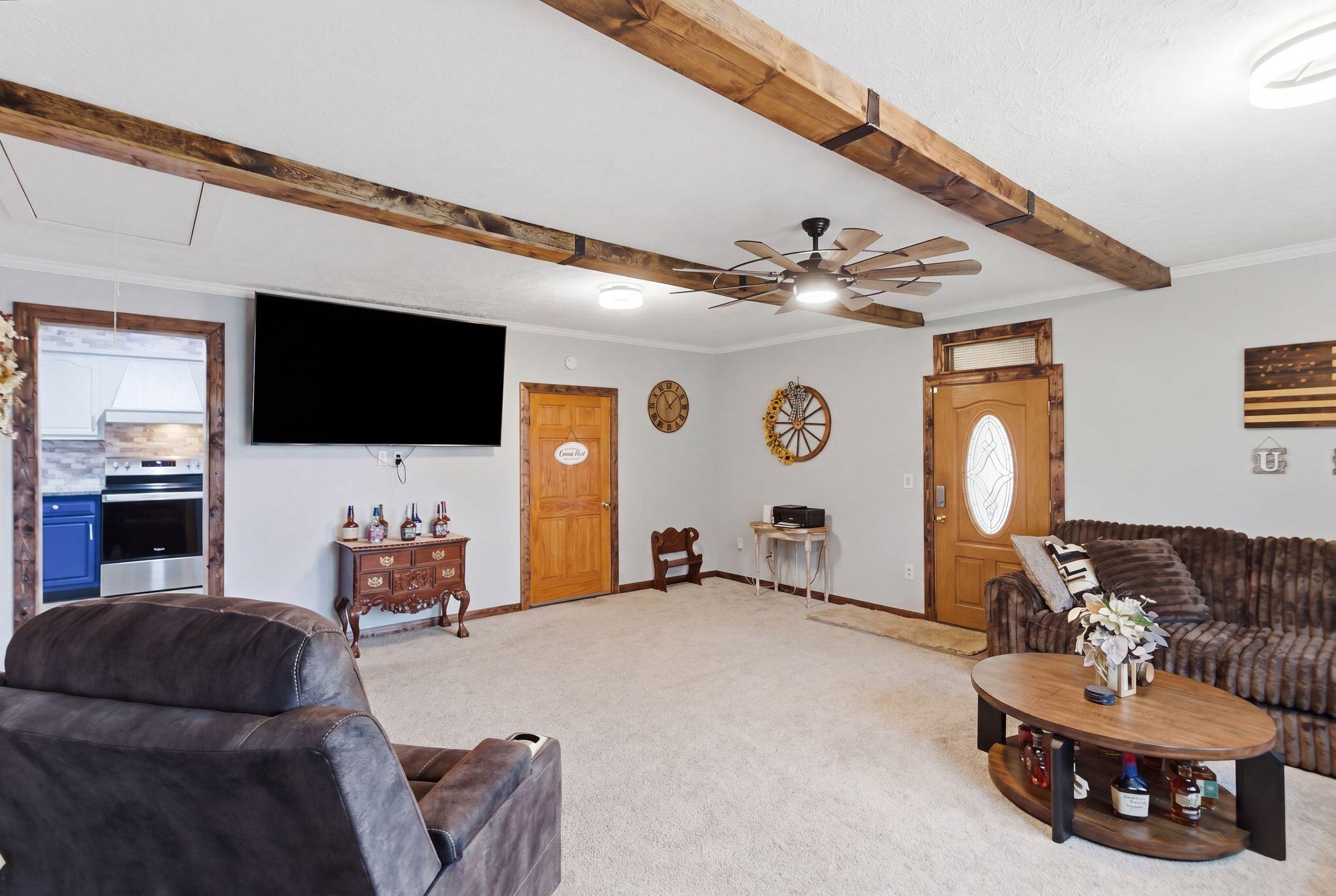 779 College Hill Road Waco, KY 40385 - Photo 11 of 63 26_014_dsc01174_reedit_cdb48d67