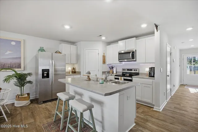 $310,000 | 1568 Bellamy Place Drive Northeast, Unit 52, Leland, NC 28451