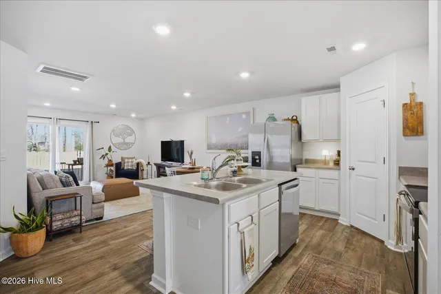 $310,000 | 1568 Bellamy Place Drive Northeast, Unit 52, Leland, NC 28451