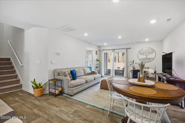 $310,000 | 1568 Bellamy Place Drive Northeast, Unit 52, Leland, NC 28451