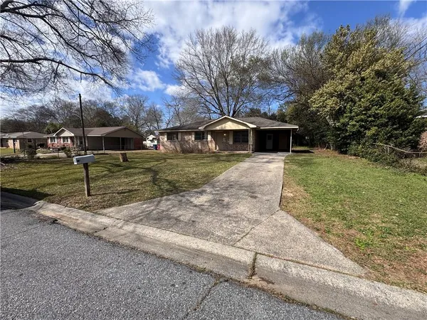 $999 | 2541 Medford Place, Macon, GA 31206