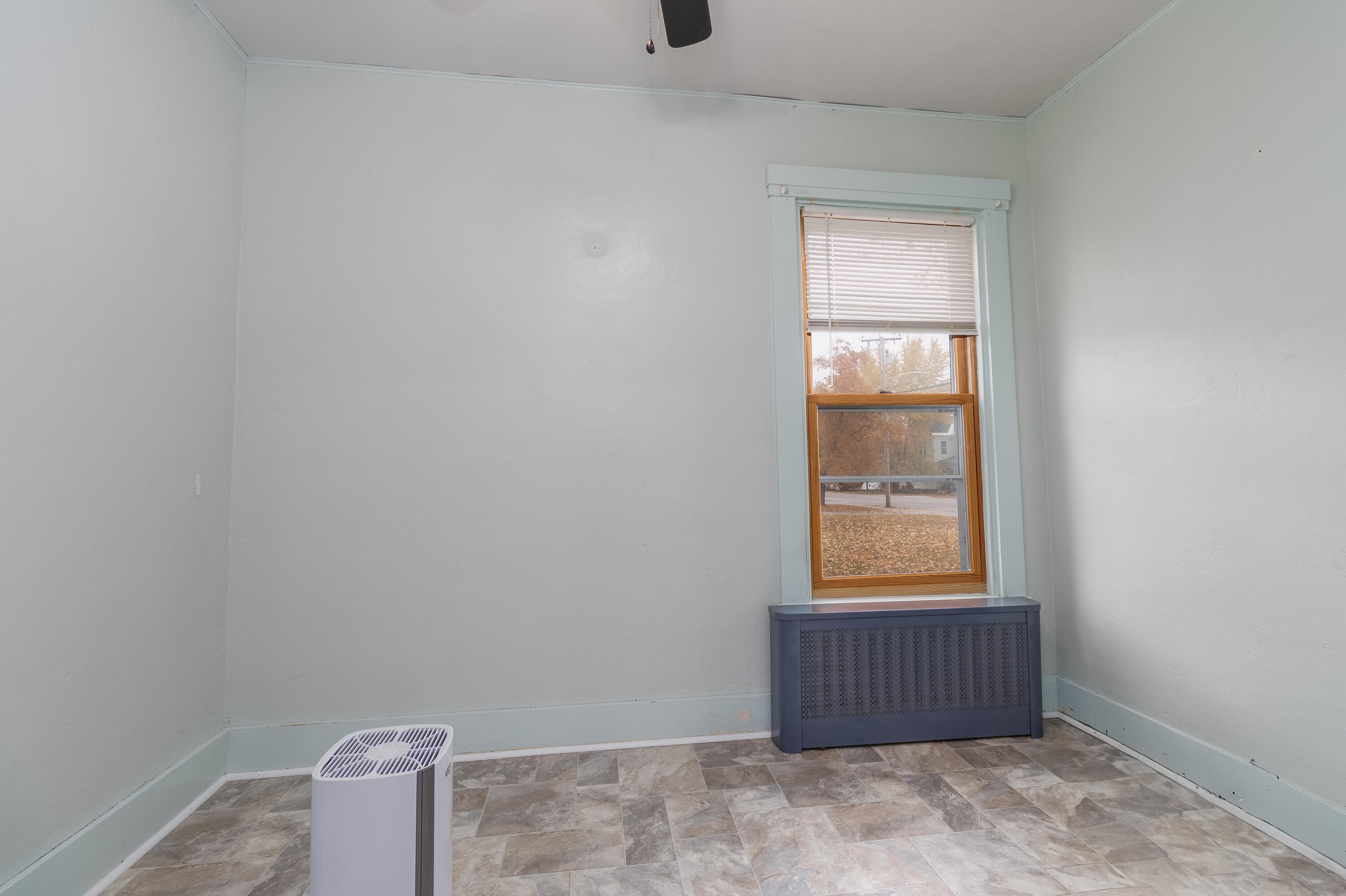 54 High Street Paris, ME 04281 - Photo 20 of 77 54 High South Paris-15