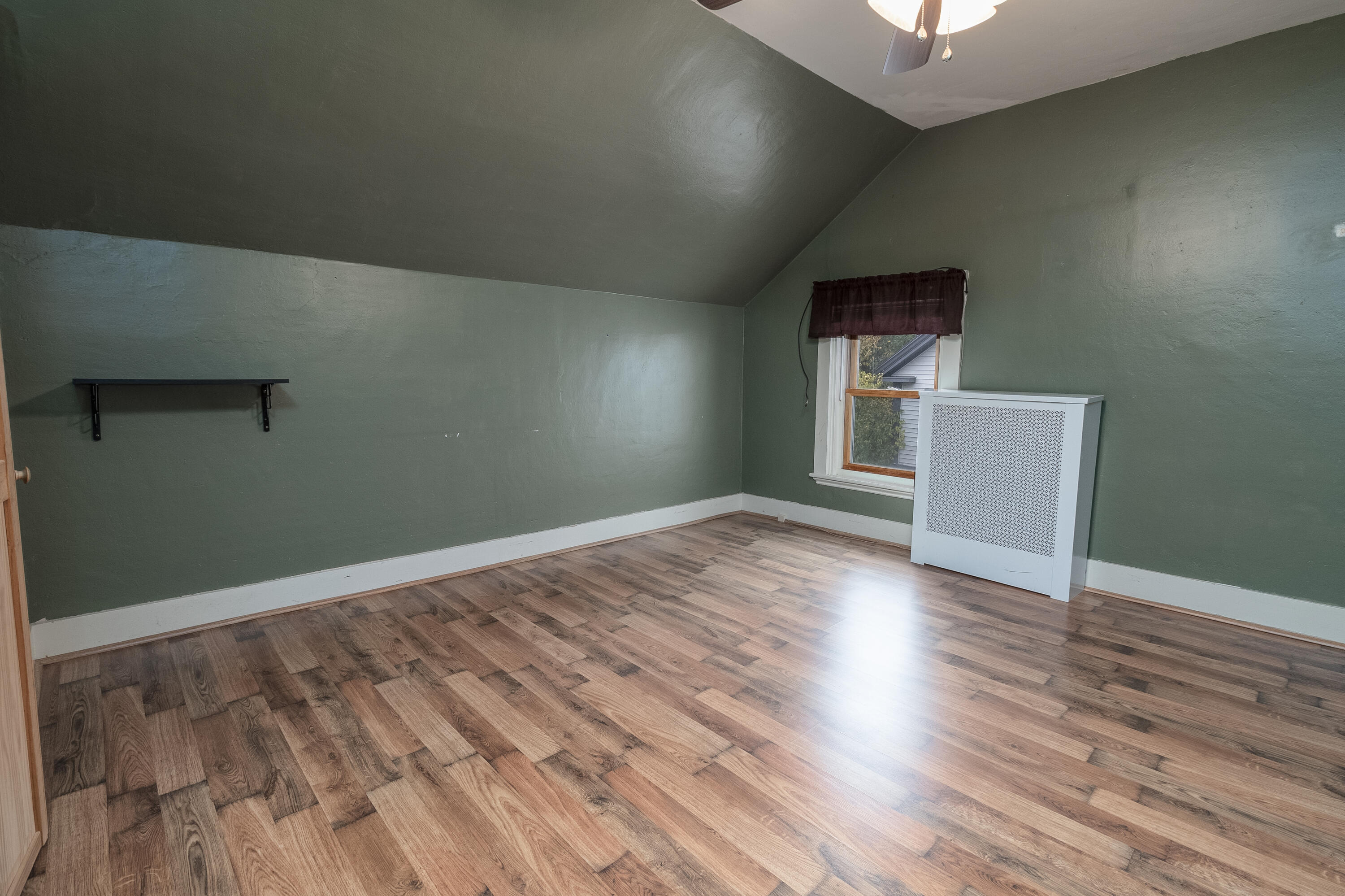 54 High Street Paris, ME 04281 - Photo 29 of 77 54 High South Paris-23